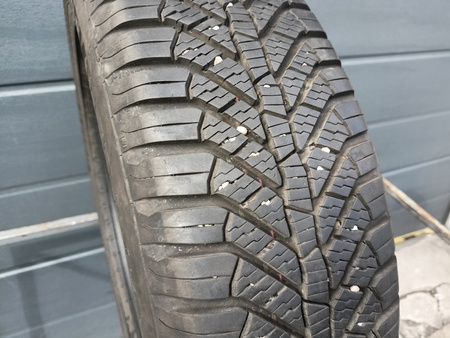 175/65R17 Semperit AllSeason-Grip opona pojedynka całoroczna 7,5mm P784
