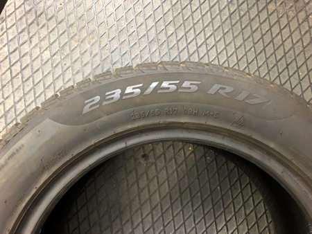235/55R17 R17 Pirelli Sottozero 3 para 2szt opon zima 5,8mm nr1717