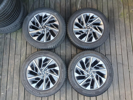 Oryginał koła 235/55R18 Hyundai Tuscon 5x114,3 Kumho całoroczne 6,7mm
