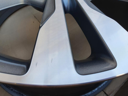 Oryginał felgi 18cali Mercedes A-klasa B-klasa C-klasa