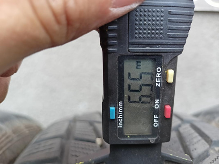 215/65R16 Nankang NK Snow SV-2 komplet opon zima 7,4mm nr6162