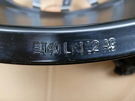 Felgi 19cali Wheelworld VW Jetta Golf Phateon Passat T-Roc Beetle