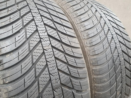 215/60R16 Nexen N blue 4 Season para opon całoroczne 6,7mm nr6506