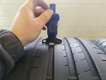 255/35R19 Goodyear Eagle F1 Asymetric 3 para opon lato 6,1mm 9193