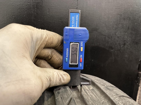 185/60R15 Continental ContiPremiumContact 2 opony lato 5,5mm nr5529