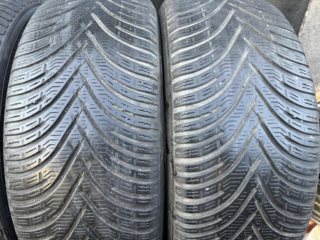 215/55R17 Kleber Krisalp HP3 komplet opon zima 7mm nr7140