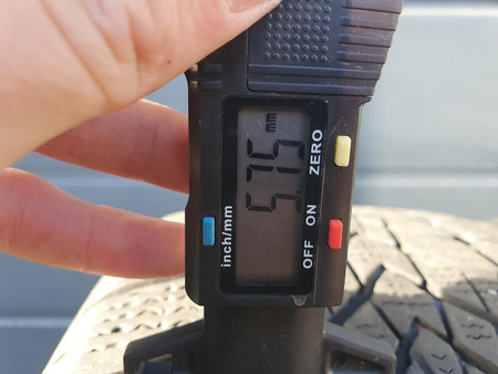 225/60R17 Dunlop SP Winter Sport 4D komplet opon zima 6,4mm nr7158