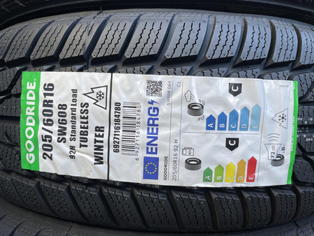 Koła 205/60R16 Renault Laguna Megane Scenic 5x114,3 Goodride zima