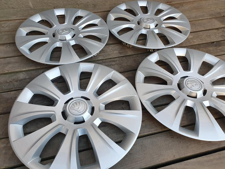 Oryginalne kołpaki 57A601147 16cali Skoda Fabia Octavia Superb