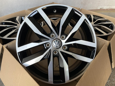 Oryginał felgi 17cali 5G0 Vw Golf GTI Jetta Passat Tiguan Sharan