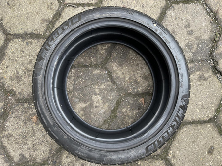 275/35R19 Michelin Pilot Sport 4S para opon lato 7,6mm nr9509