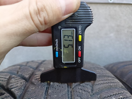 205/60R16 Bridgestone Blizzak LM001 komplet opon zima 5,5mm nr6231