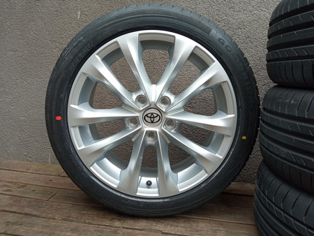 Koła 215/45R17 Toyota Corolla et43 5x114,3 Goodride lato nowe