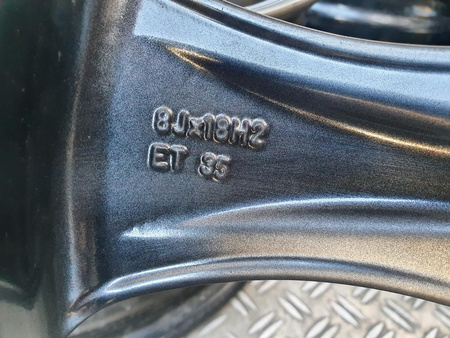 Felgi 18cali Audi A3 S3 Skoda Rapid Volkswagen Golf