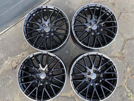 8XA Oryginał Nowe Felgi Audi A1 A3 TT Vw 17cali 5x100 ET34