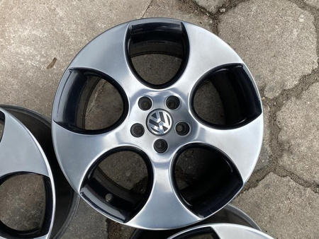 Oryginalne felgi 18 cali 1K0 VW Golf V VI VII Touran GTI GTD 5x112 nr819