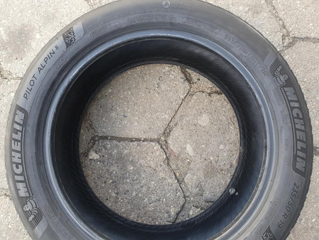 235/50R19 Michelin Pilot Alpin 5 XL komplet opon zima 6,4mm nr9215