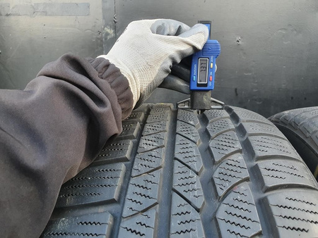 255/50R19 Continental WinterContact komplet opon zima 7,3mm 9220