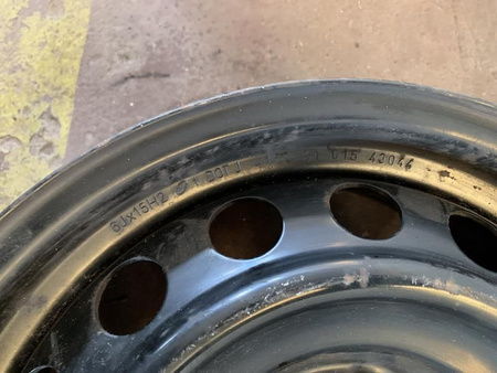 Felgi stalowe 5x114,3 15 cali ET39 Toyota Auris Corolla nrS10