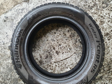 175/65R15 Hankook Winter Icept RS komplet opon zima 7mm nr5552