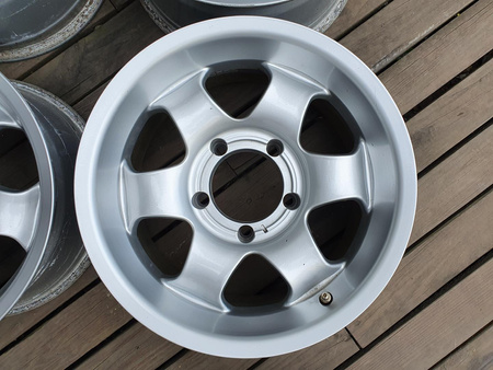 Felgi 16" Dodge Ram Kia Sportage Lada Daihatsu Suzuki 5x139,7