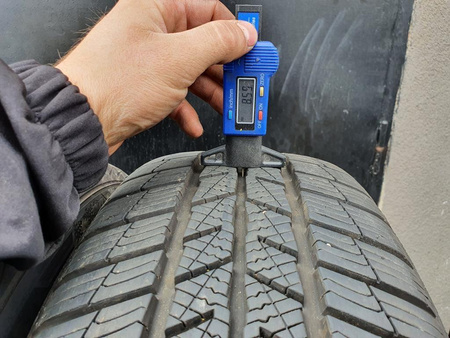 205/55R16 Barum Polaris 5 komplet opon zima 8,5mm nr6636