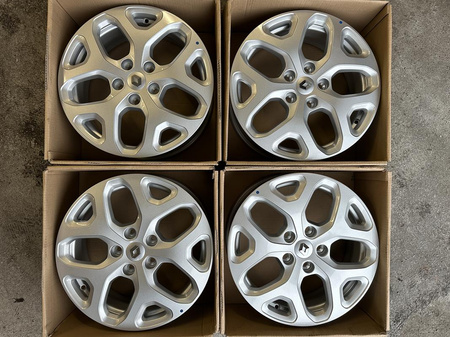 Oryginał felgi 17cali Renault Arkana Captur Duster Kaptur Scenic