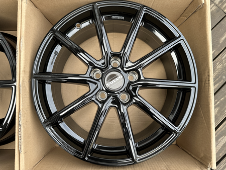 Felgi 17cali Volvo C30 S40 S60 S80 V40 V60 V70 5x108 ET45