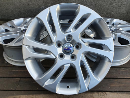 Oryginał felgi 17cali Volvo XC40 XC60 V60 V70 XC70 5x108