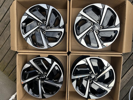 Oryginał felgi 17cali Kia Sportage Sorento XCeed Niro 5x114,3
