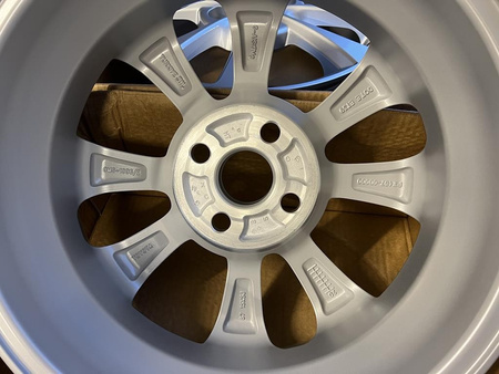 Felgi 15cali Suzuki Baleno Dzire Ignis Swift Wagon R Stingray