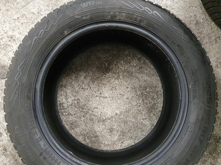 225/55R17 Nokian WR A4 XL para opon zima 5,0mm nr7902