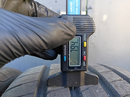 225/45R19 Goodyear Eagle F1 Asymmetric 5 komplet opon lato 8,4mm 9569