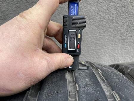 215/65R16C Continental ContiVanContact100 komplet lato 7,0mm nr6201