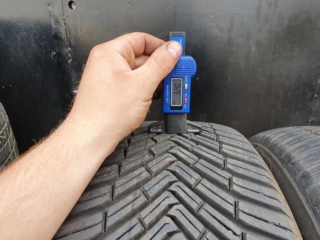 205/55R16 Continental AllSeasonContact XL para całoroczne 6,4mm 6627