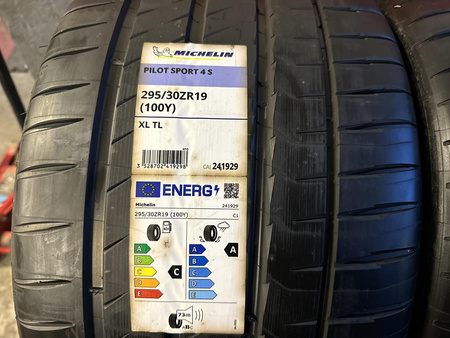 295/30R19 Michelin Pilot Sport 4S XL para opon lato nowe nr9515