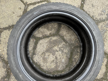 225/45R19 Nokian WR A4 para opon zima 6,5mm nr9502
