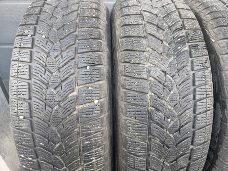 215/65R17 Goodyear Ultragrip Ice SUV komplet opon zima 6,2mm nr7296