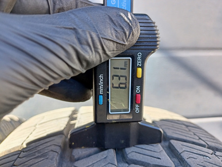 205/55R16 Barum Polaris 3 komplet opon zima 6,3mm nr6287