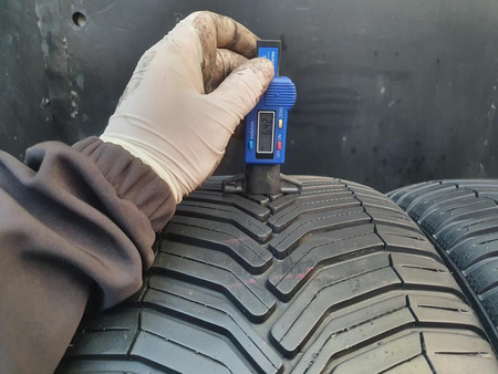 225/40R18 Michelin CrossClimate XL komplet opon całoroczne 5,6mm 8380