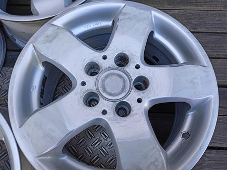 Felgi 15cali Mercedes C klasa CLK E klasa SLK 5x112