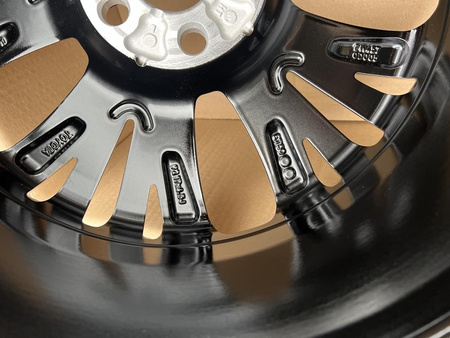 Oryginalne felgi 17cali Toyota Yaris Prius Avanza Veloz 5x100