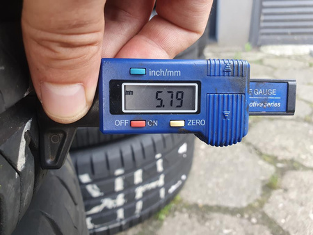 Oryginał koła 185/55R15 Hyundai I10 4x100 Continental lato 6,6mm