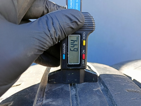 215/60R16C Hankook Vantra LT komplet opon lato 6,4mm nr6341