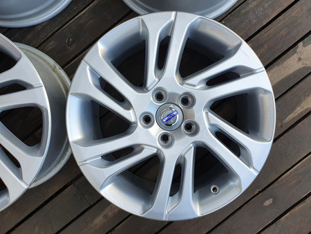 Oryginał felgi 17cali Volvo XC40 XC60 V60 V70 XC70 5x108