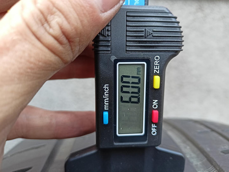 225/40R18 Vredestein Ultrac Vorti opona pojedynka lato 6,0mm P887