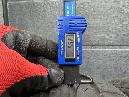 195/60R15 Barum Bravuris 2 komplet opon lato 5,6mm nr5492