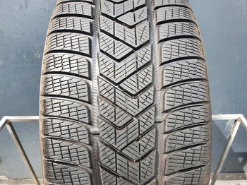255/50R19 Pirelli Scorpion Winter opona pojedynka zima 7,1mm P976