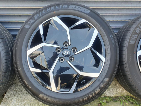 Oryginał koła 235/55R19 Hyundai Ioniq Tuscon Michelin lato 7,0mm