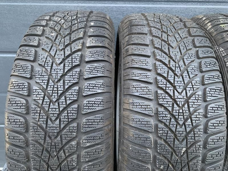 205/55R16 Dunlop Sp Winter Sport 4D komplet opon zima 7,5mm